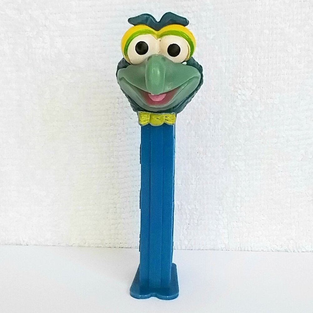 4/$20 NM/M The Muppets Gonzo on Blue PEZ Dispenser!!